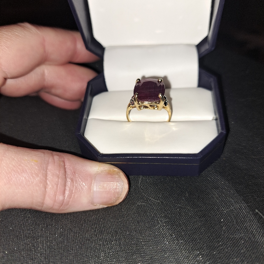 Jewelry ruby and diamond ring